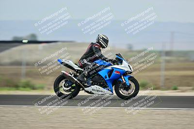 media/Apr-18-2025-TrackDaz (Fri) [[45f5874c44]]/C Group/Session 1 (Turn 7)/